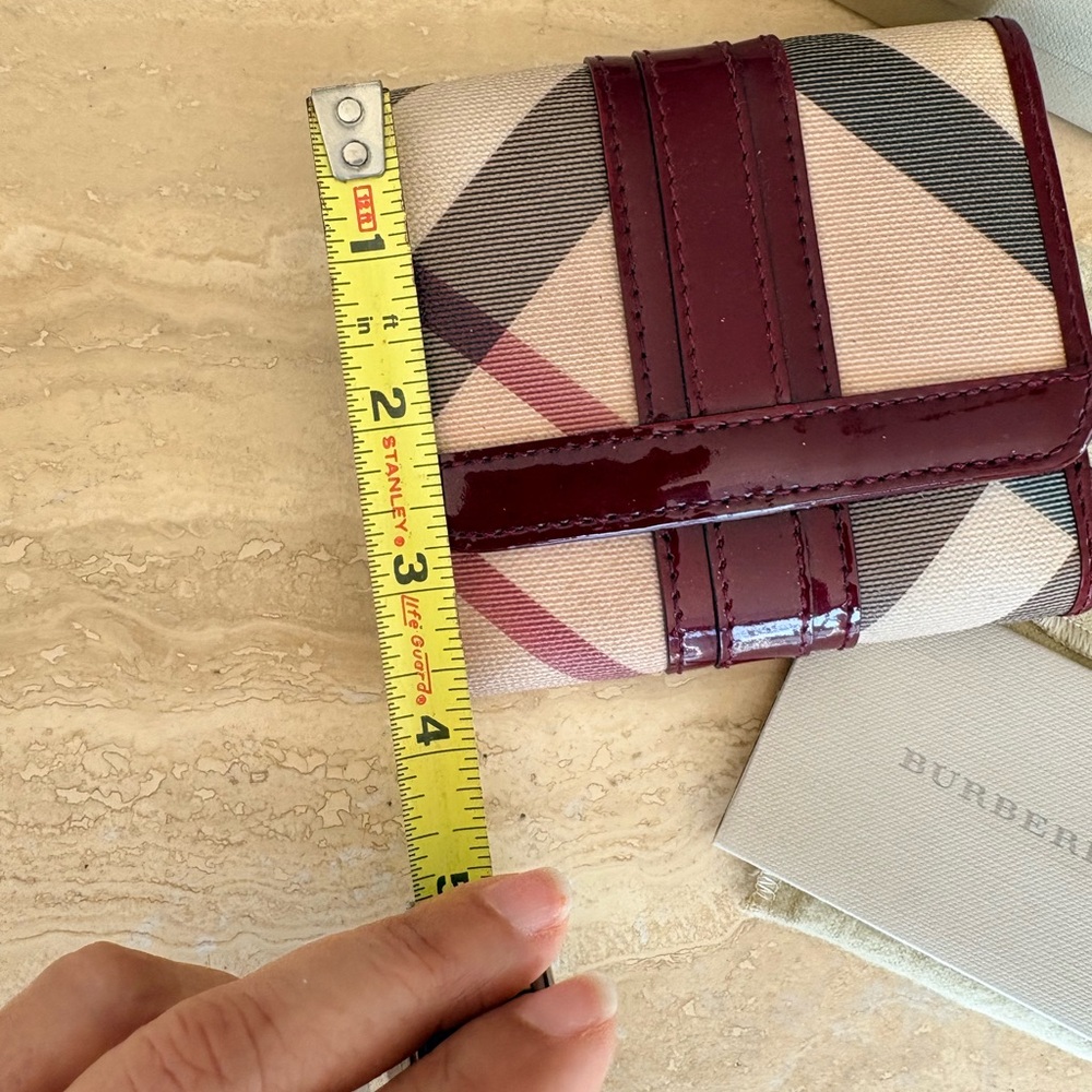 Burberry Super Nova Check Berry and Beige Leather Wallet - Picture 14 of 16